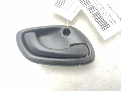 Used Rear right interior door handle SUZUKI BALENO (EG) 1.6 i 16V (SY416) (98 hp) 29070235