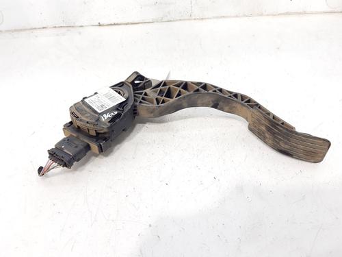 Used Pedal Pedal CITROËN C4 CACTUS 1.6 HDi 90 (92 hp) 8369498 8369498