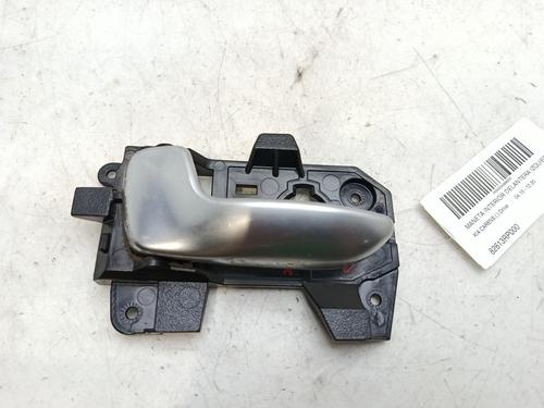 front-left-interior-door-handle-kia-carens-iv-2013-36664632 main image