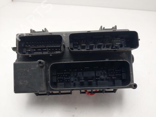 Fuse box FIAT GRANDE PUNTO (199_) 1.4 (199AXB11, 199AXB1A, 199BXB1A, 199AXL1A) | BP33287097E1 - Image 4