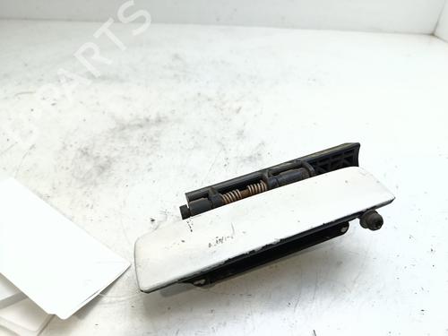 Used Front left exterior door handle PEUGEOT 306 (7B, N3, N5) 1.4 SL (75 hp) 28804439