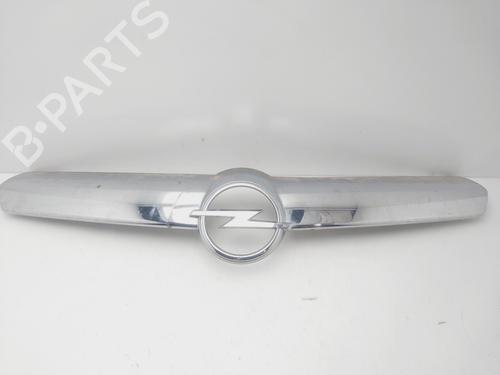 Used Grille OPEL CORSA D (S07) [2006-2015]  29904107