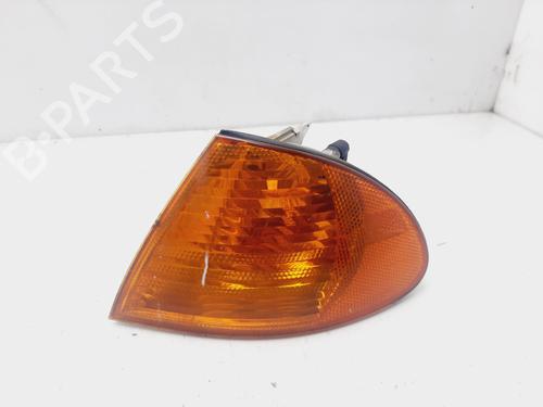 Used Left front indicator BMW 3 (E46) 318 i (118 hp) 24884464