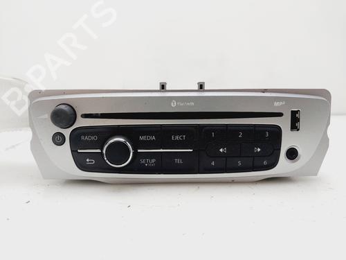 Bilradio RENAULT MEGANE III Hatchback (BZ0/1_, B3_) 1.2 TCe (BZ2B, BZ11) (116 hp) 29531553