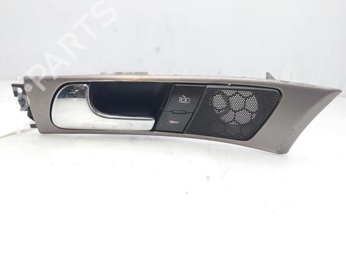 Used Front left interior door handle AUDI A6 C5 (4B2) 2.5 TDI (150 hp) 12550291