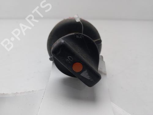 Used Headlight switch MERCEDES-BENZ 124 T-Model (S124) 300 T D (124.190) (110 hp) 32188109