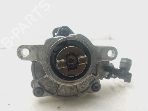 Used Vacuum pump RENAULT LAGUNA II (BG0/1_) 2.2 dCi (BG0F) (150 hp) 23222730