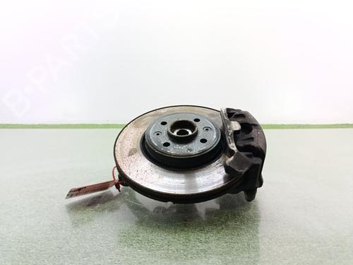 Used Right front steering knuckle Right front steering knuckle RENAULT LAGUNA I (B56_, 556_) 1.9 dCi (B56W) (107 hp) 32631329 32631329