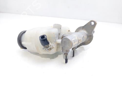 Brake master cylinder TOYOTA RAV 4 III (_A3_) 2.2 D 4WD (ALA30_, ALA30R) | BP16138794M77 