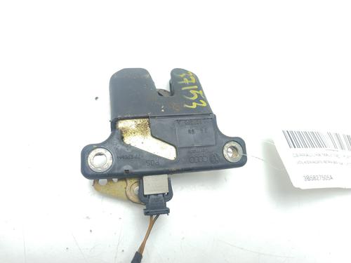 Used Tailgate lock VW BORA I (1J2) 1.9 TDI (90 hp) 23071748