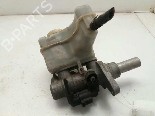 Used Brake master cylinder VW PASSAT B6 (3C2) 2.0 TDI (140 hp) 2871983