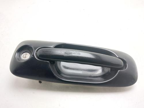 Poignée extérieure avant gauche Poignée extérieure avant gauche CHRYSLER VOYAGER IV (RG, RS) [1999-2008] 36551977 36551977