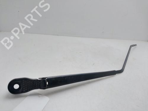 front-windshield-wiper-arm-renault-grand-scenic-iii-jz01_-2009-2010-2011-2012-2013-2014-2015-2016-35720557 main image