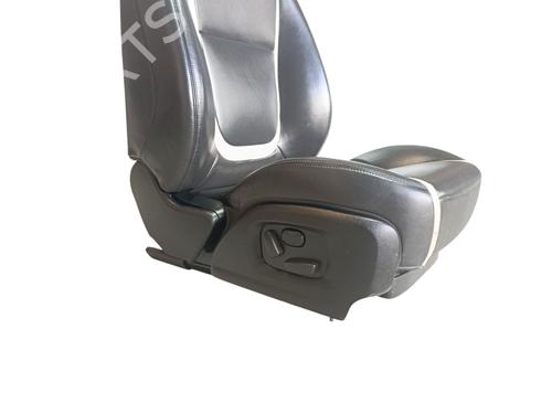 Right front seat JAGUAR XF I (X250) 3.0 D | BP31611144C16 