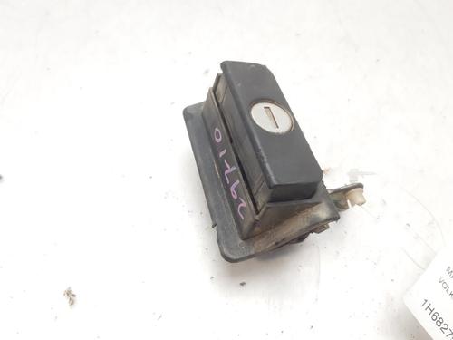 Used Tailgate handle Tailgate handle VW GOLF III (1H1) 2.0 (115 hp) 11197904 11197904