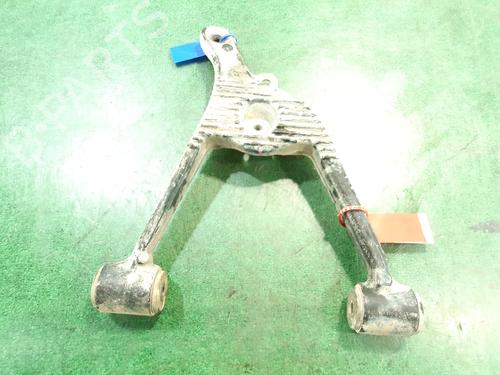 Used Left rear suspension arm MERCEDES-BENZ M-CLASS (W163) ML 270 CDI (163.113) (163 hp) 10991639