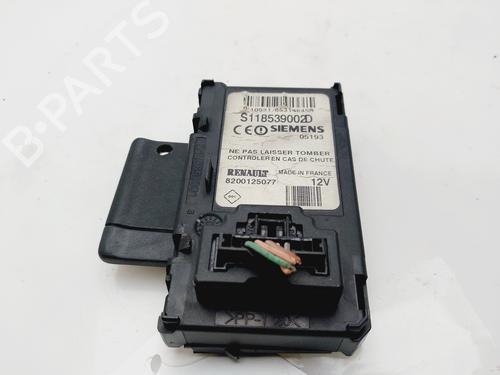 Used Ignition barrel RENAULT SCÉNIC II (JM0/1_) 1.5 dCi (JM0F) (82 hp) 23526455