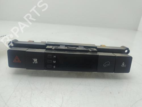 Used Warning switch CHEVROLET CAPTIVA (C100, C140) 2.0 D (150 hp) 26650424