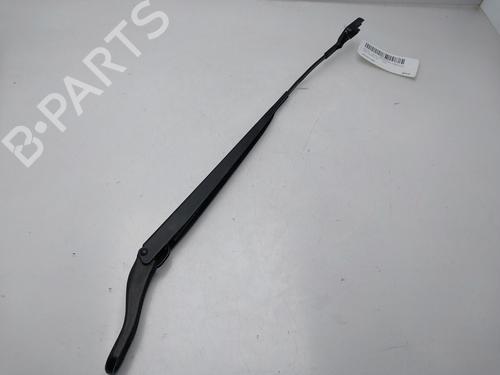 Used Front windshield wiper arm Front windshield wiper arm OPEL CORSA F (P2JO) [2019-2026] 33792900 33792900