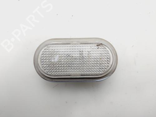 Używane Kierunkowskaz boczny prawy RENAULT KANGOO (KC0/1_) 1.9 dCi 4x4 (84 hp) 30921796