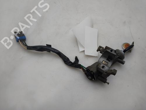 Used Ignition barrel Ignition barrel KIA SHUMA II (FB) 1.6 (101 hp) 33817658 33817658