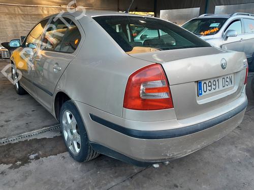 Front left lock SKODA OCTAVIA II (1Z3) 1.9 TDI | BP16074301C98 