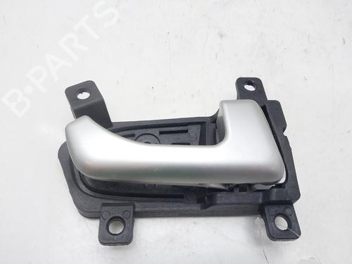 Used Front right interior door handle Front right interior door handle 16006249 16006249