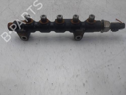 Used Injection rail Injection rail 39595711 39595711