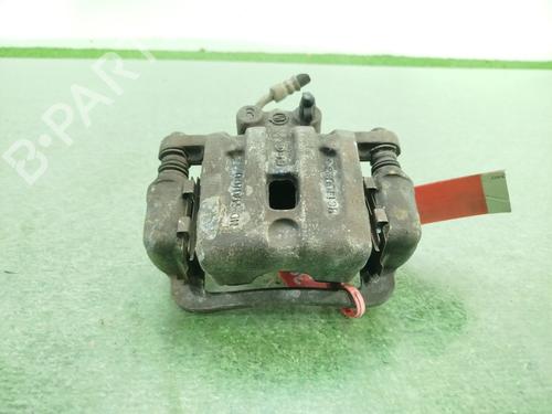 Używane Zacisk hamulca tylnego prawego SSANGYONG RODIUS I [2005-2026]  32071422