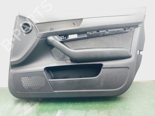 Guarnecido delantero derecho AUDI A6 C6 (4F2) 2.7 TDI (190 hp) 32375639