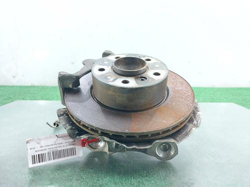 Used Right front steering knuckle BMW 1 (E87) 116 d (116 hp) 12398057