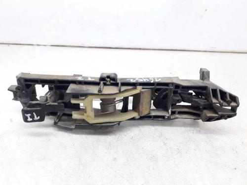 Rear left exterior door handle MERCEDES-BENZ C-CLASS (W203) C 220 CDI (203.006, 203.008) | BP2878451C130 