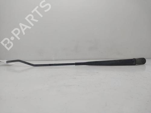 Used Front windshield wiper arm Front windshield wiper arm 38951693 38951693