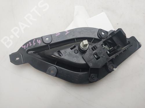 Front left interior door handle HYUNDAI ix20 (JC) 1.4 CRDi | BP33931916I13 - Image 2