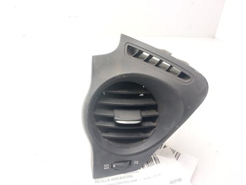 Used Air vent LEXUS IS II (_E2_) 220d (ALE20) (177 hp) 31932578
