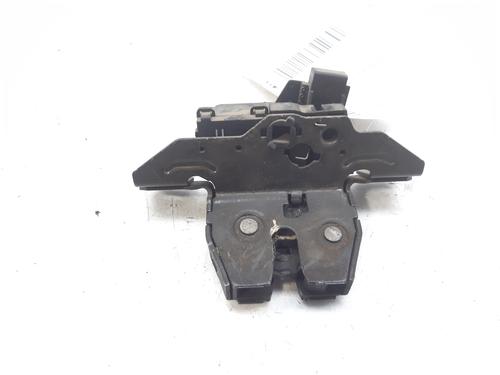 Tailgate lock CHEVROLET CRUZE Hatchback (J305) 2.0 CDI (163 hp) 13587646 | 13587646 |