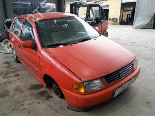 Right front indicator VW POLO III (6N1) 60 1.4 | BP2878611C33 