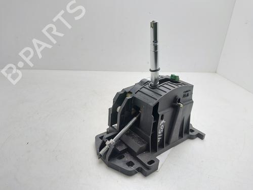 Used Gear lever Gear lever LAND ROVER RANGE ROVER SPORT I (L320) 3.0 D 4x4 (245 hp) 35975829 35975829