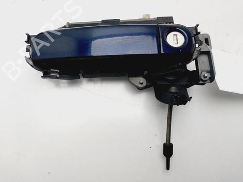Maneta exterior delantera izquierda AUDI A4 B7 (8EC) 2.0 TDI 16V (140 hp) 32182196