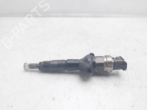 Injector SUBARU XV (_GP_) 2.0 i AWD (GP7, G33GP) (150 hp) 18089788