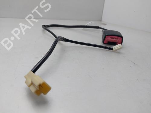 Used Seat buckle Seat buckle 37184665 37184665