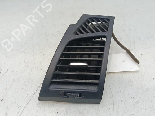 Used Air vent BMW 1 Convertible (E88) 118 d (143 hp) 29575975