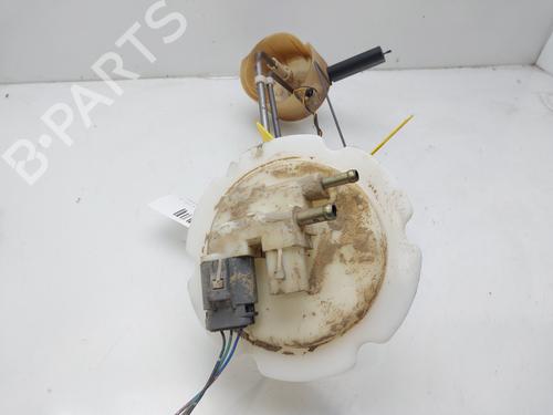 Used Fuel pump RENAULT MASTER II Van (FD) 2.5 dCi 100 (FD0U, FD0V) (99 hp) 16372190