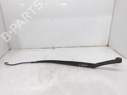 Front windshield wiper arm HYUNDAI ix35 (LM, EL, ELH) 1.6 | BP7255672C143 