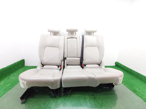 Used Rear seat LAND ROVER DISCOVERY SPORT (L550) 2.0 D 4x4 (150 hp) 20307205