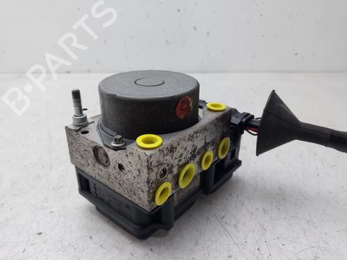 Used ABS pump RENAULT CLIO III (BR0/1, CR0/1) 1.5 dCi (C/BR0G, C/BR1G) (68 hp) 31573252