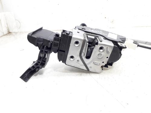 Front left lock MERCEDES-BENZ A-CLASS (W176) A 200 CDI / d (176.008) | BP9816211C98 