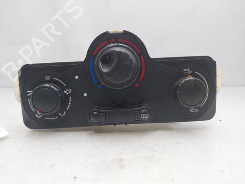 AC Styreenhet / Manøvreringsenhet RENAULT CLIO III (BR0/1, CR0/1) 1.5 dCi (BR17, CR17) (86 hp) 16006863