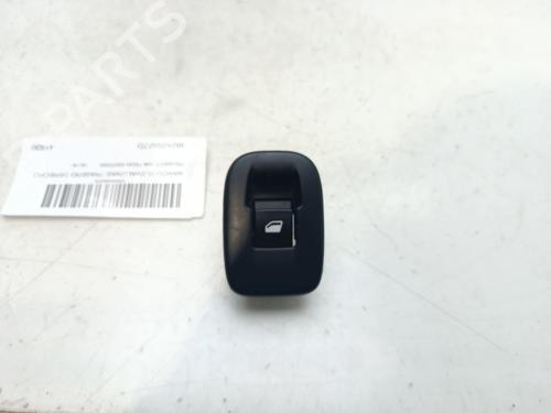 Used Right rear window switch Right rear window switch PEUGEOT 208 I (CA_, CC_) 1.6 HDi (114 hp) 34505215 34505215