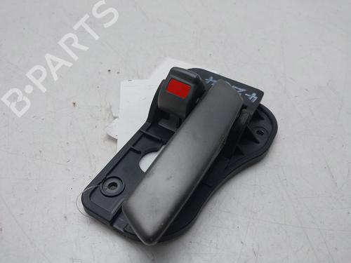 Used Front right interior door handle Front right interior door handle 38049492 38049492